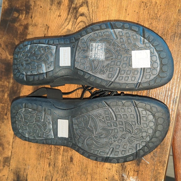 Skechers Reggae Slim Forget Me Knot Sandals Size 9 NWOT - Picture 2 of 2